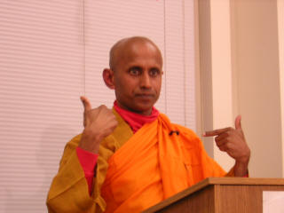 05-03-16-bhante-011