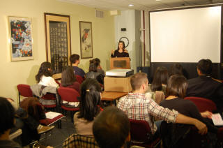 16-11-11deng002